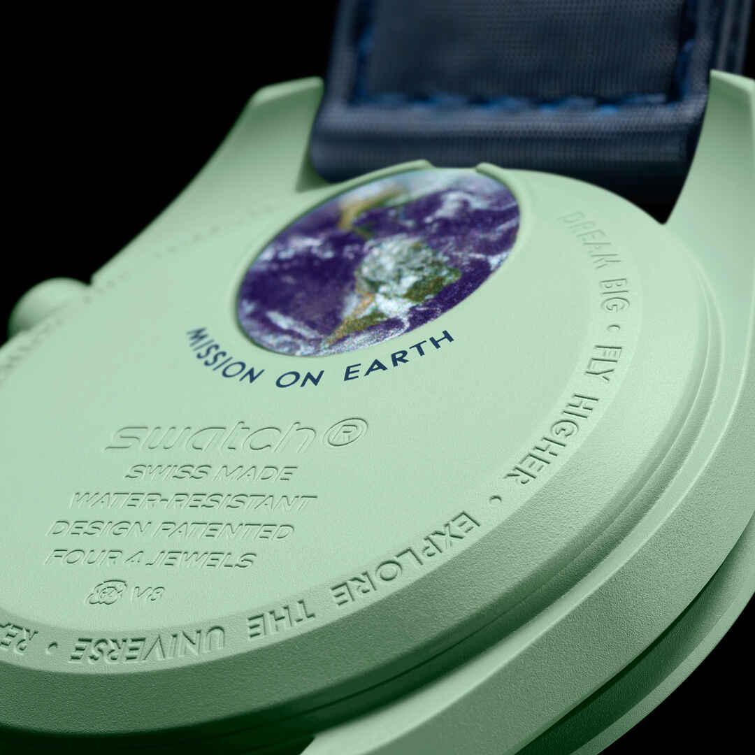 OMEGA × Swatch Bioceramic MoonSwatch – Mission on Earth (SO33G100)