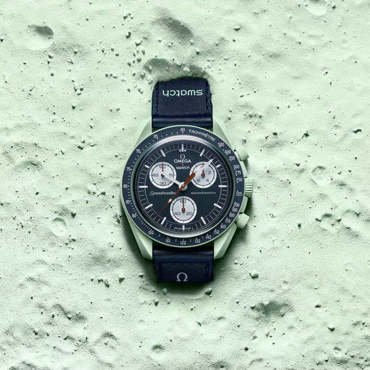 OMEGA × Swatch Bioceramic MoonSwatch – Mission on Earth (SO33G100)